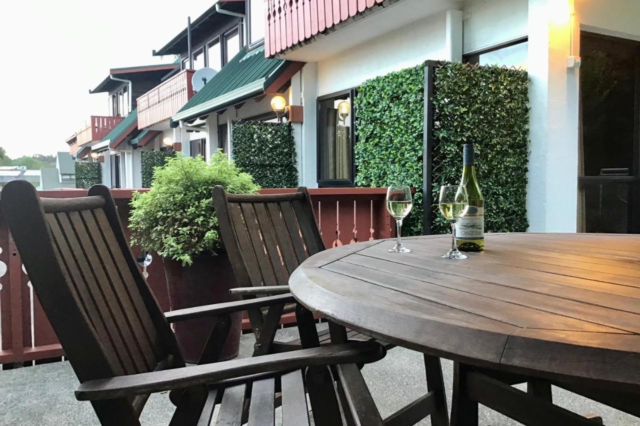 The Swiss Chalet Holiday Apartment 5, Bay Of Islands Paihia Exterior photo